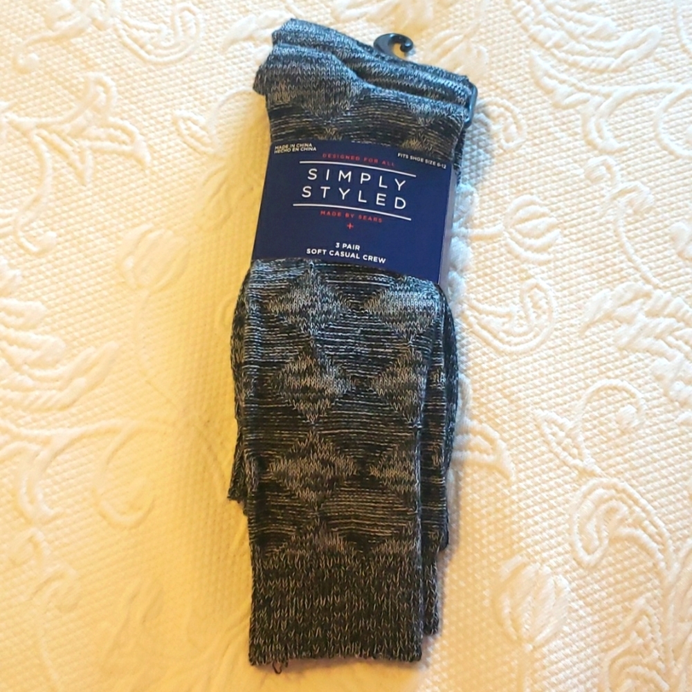 NWT Simply Styled Pack of 3 Crew Socks